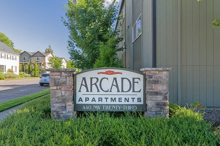 More Photos Of 440 NW 23rd St, Corvallis Apartments For Sale