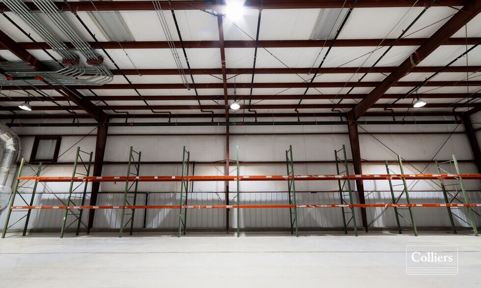 More Photos Of 415 Jessen Ln, Charleston Industrial For Sale