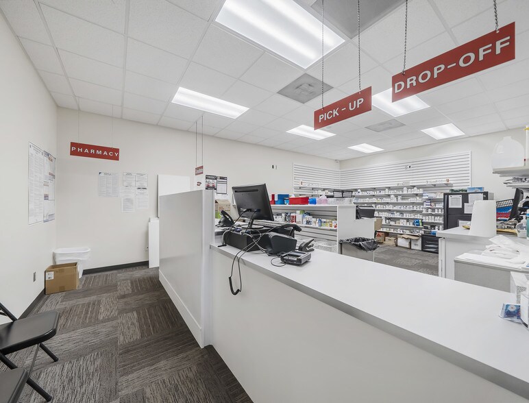 More Photos Of 8610 Martin Luther King Jr Blvd, Houston Medical For Sale