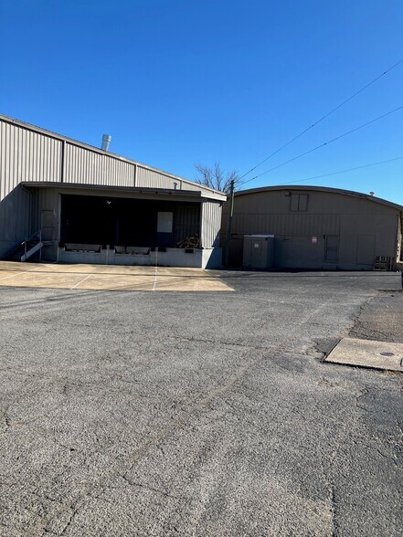More Photos Of 1331 Main St, Chattanooga Industrial For Lease