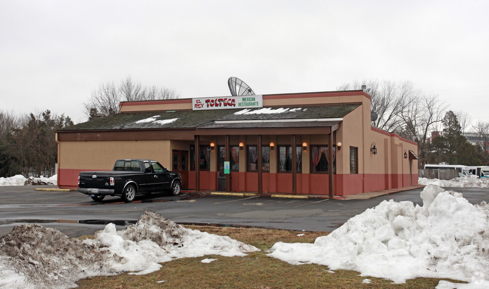 Primary Photo Of 8412 Sudley Rd, Manassas General Retail For Sale