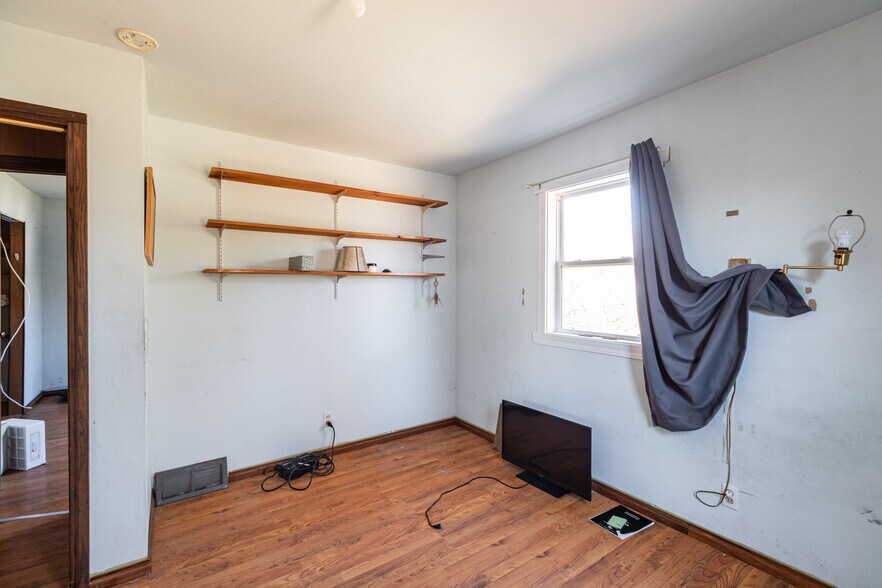 More Photos Of 923 11th Ave S, Onalaska Land For Sale