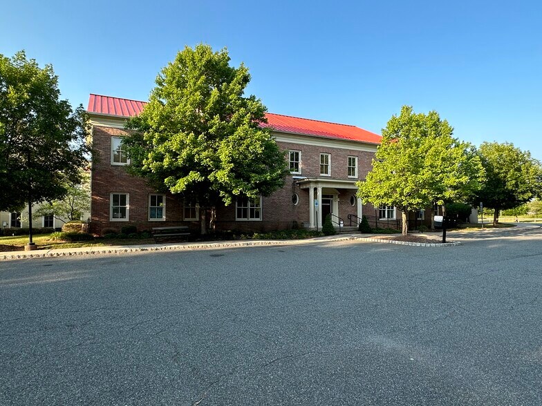 More Photos Of 1225 State Route 31, Lebanon Medical For Sale