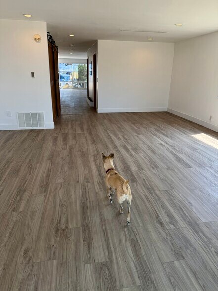 More Photos Of 2909 Ocean Dr, Oxnard Loft Creative Space For Lease