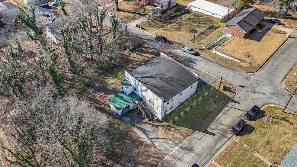 More Photos Of 3305 Stockton St, Winston-Salem Medical For Sale