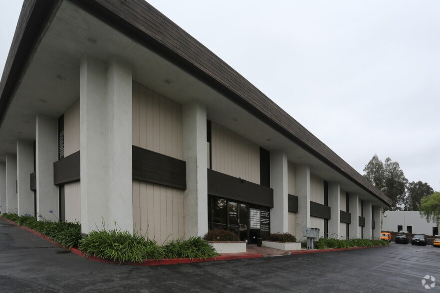 More Photos Of 23152 Verdugo Dr, Laguna Hills Office For Lease