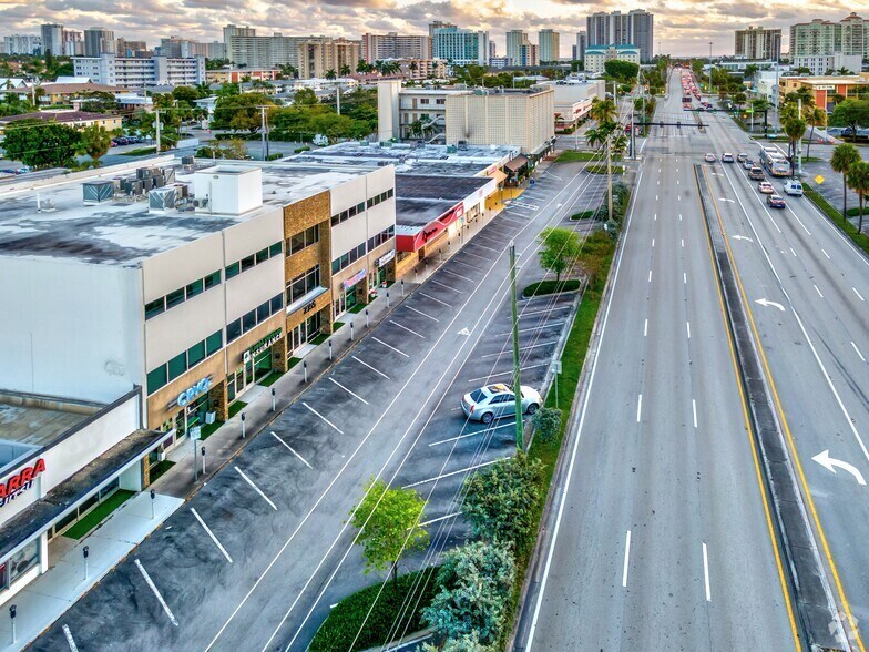 More Photos Of 2755 E Oakland Park Blvd, Fort Lauderdale Office For Lease