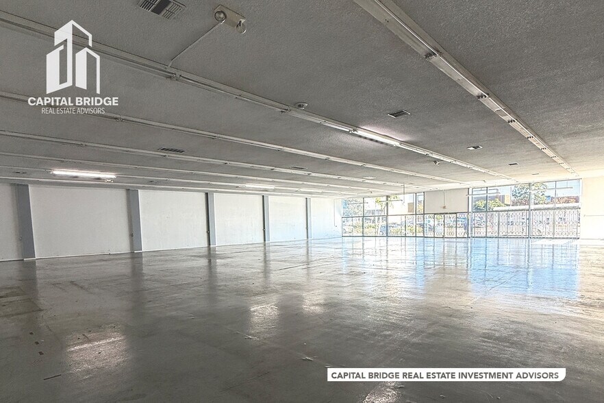 More Photos Of 13441 Hawthorne Blvd, Hawthorne Freestanding For Lease