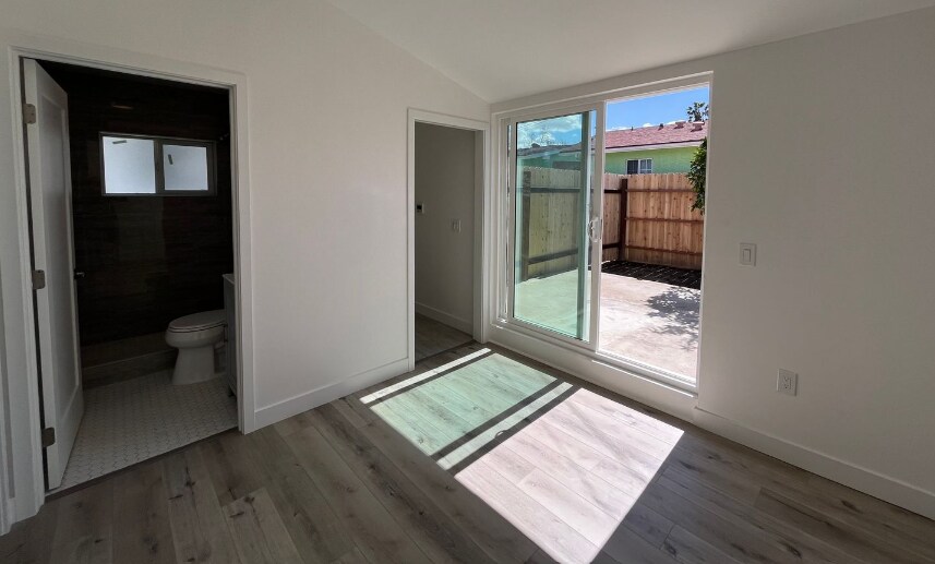 More Photos Of 829 S Claudina St, Anaheim Apartments For Sale