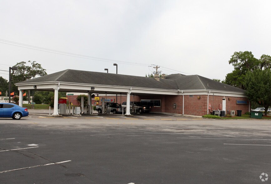 More Photos Of Dorchester @ NEC Dorchester & Trolley Rds., Summerville Unknown For Lease