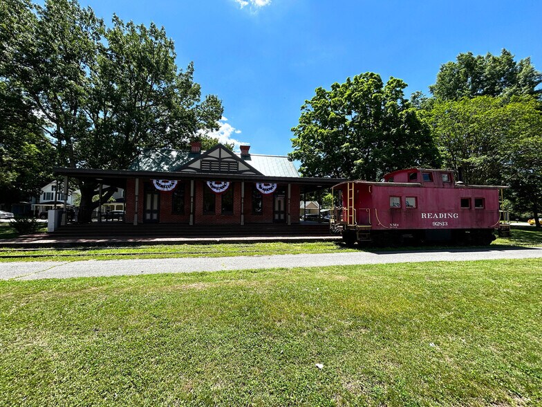 More Photos Of 7 W Belle St, Ridgely Storefront For Sale