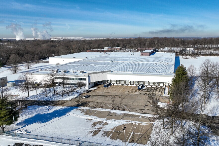 More Photos Of 201 Elizabeth St, Bordentown Warehouse For Lease