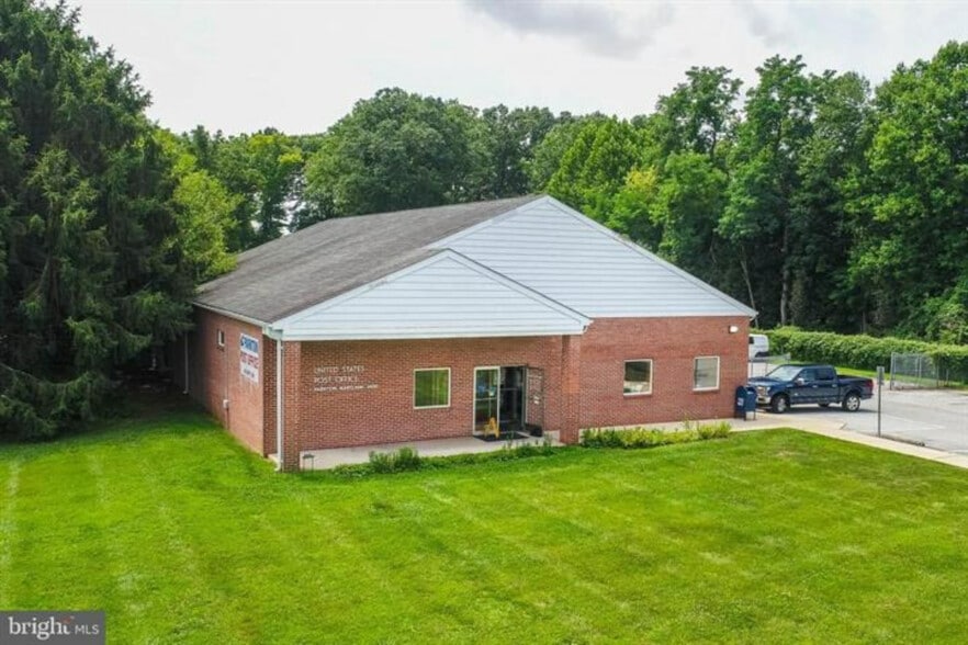 More Photos Of 19250 York rd, Parkton Flex For Sale