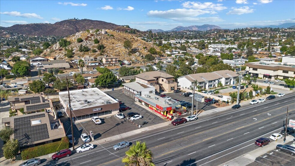 More Photos Of 1022-28 Broadway, El Cajon Storefront Retail Residential For Lease