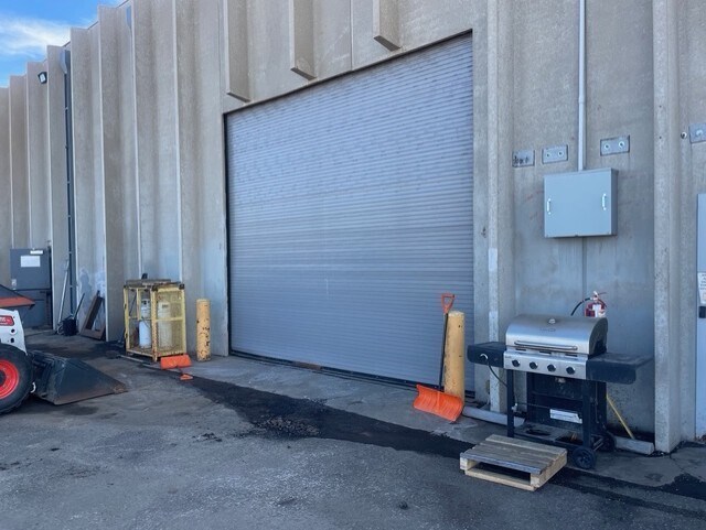 More Photos Of 3700 E 68th Ave, Commerce City Warehouse For Sale