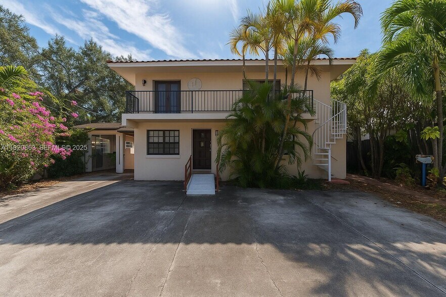 More Photos Of 2740 SW 23rd St, Miami Multifamily For Sale