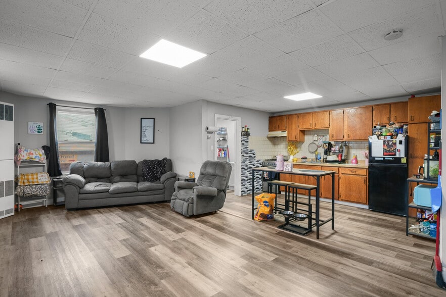 More Photos Of 337 Columbia St, Fall River Apartments For Sale