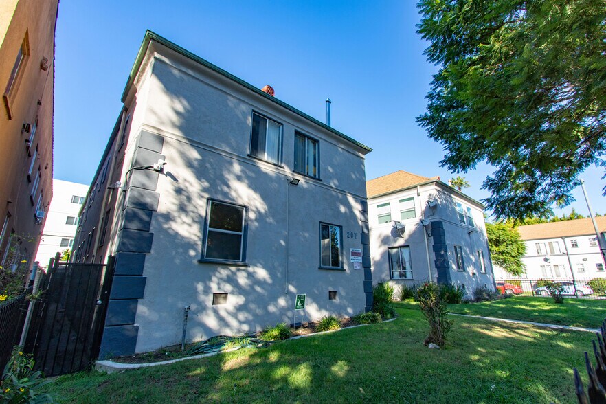 More Photos Of 201-207 S Kenmore Ave, Los Angeles Apartments For Sale