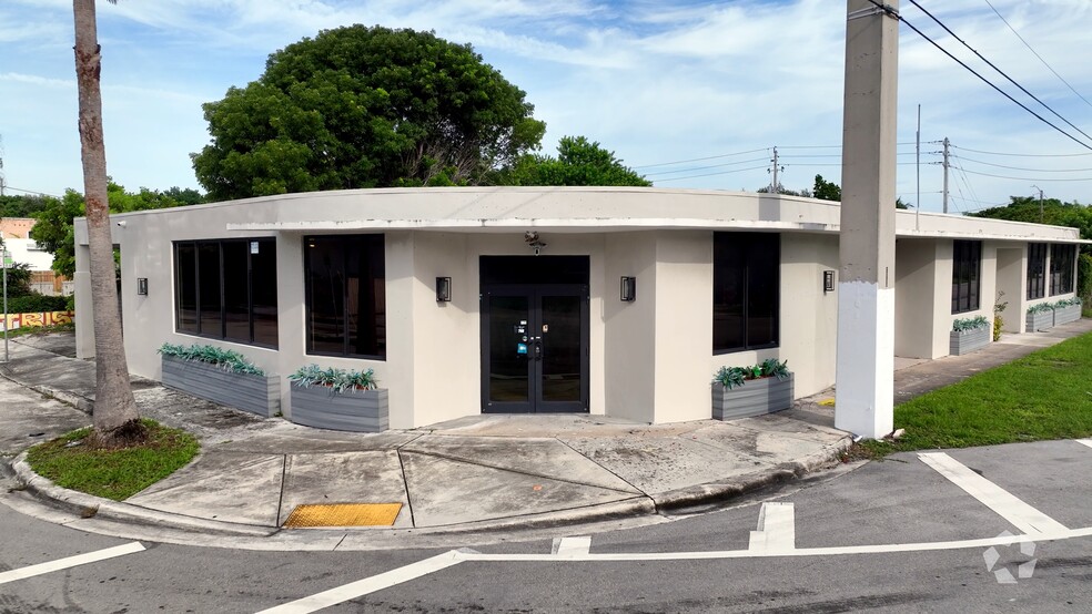 Primary Photo Of 4200 - 4204 NW 2nd Ave, Miami Restaurant For Sale