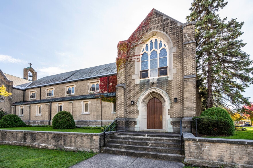 Primary Photo Of 94 Shoshone st, Buffalo Religious Facility For Sale