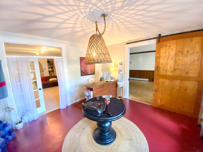 More Photos Of 25 Tamalpais Ave, San Anselmo Office For Lease