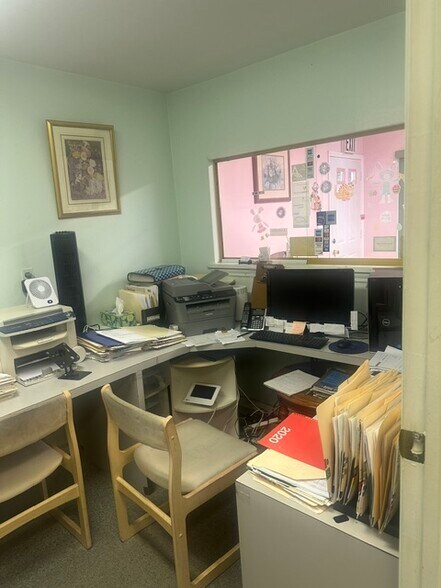 More Photos Of 973 Targee St, Staten Island Healthcare For Lease