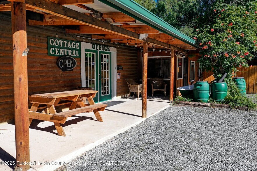 More Photos Of 616 Sudderth Dr, Ruidoso General Retail For Sale