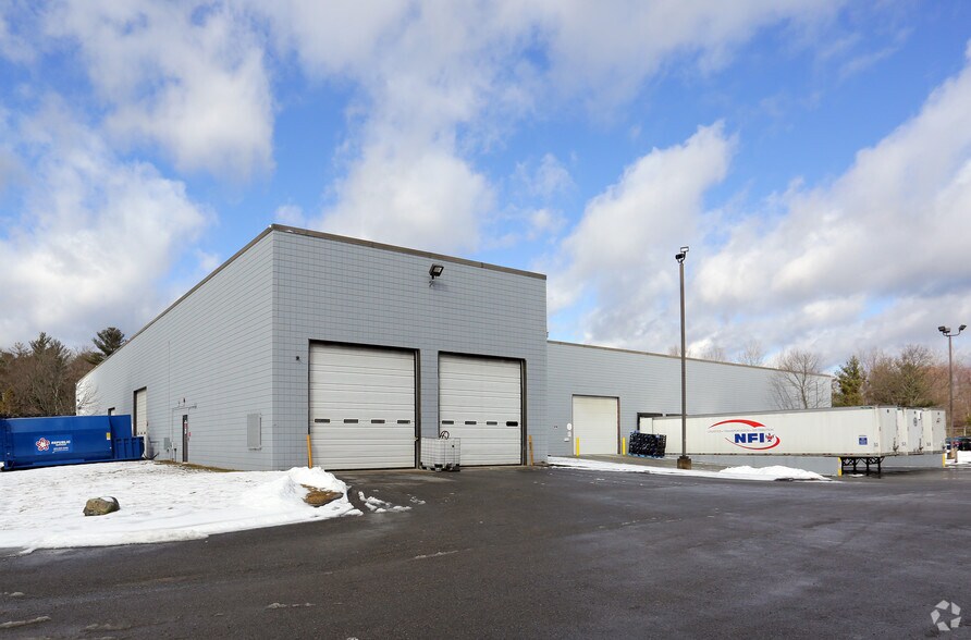 More Photos Of 50 Commerce Way, Norton Warehouse For Lease
