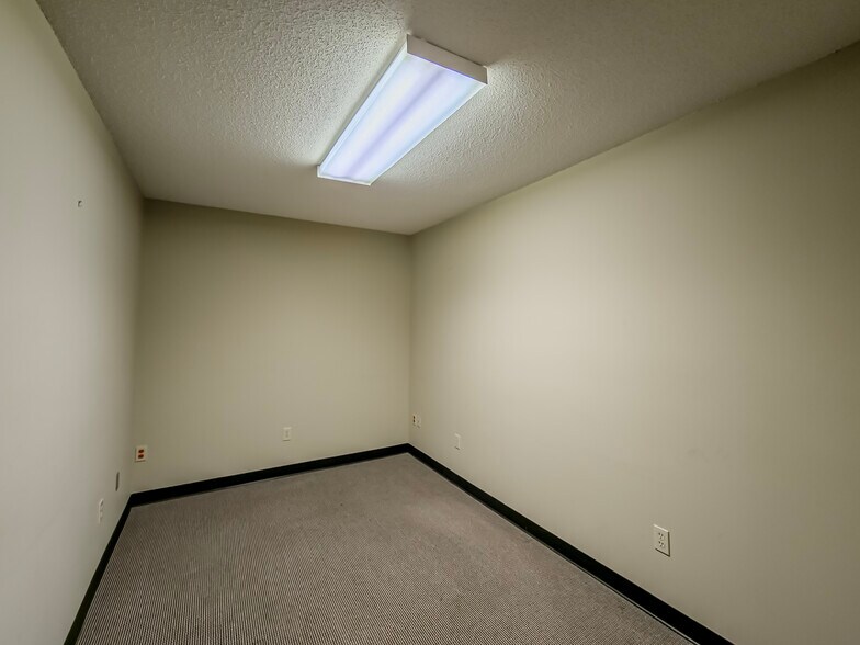 More Photos Of 2773 Marshall Dr, Tifton Warehouse For Sale