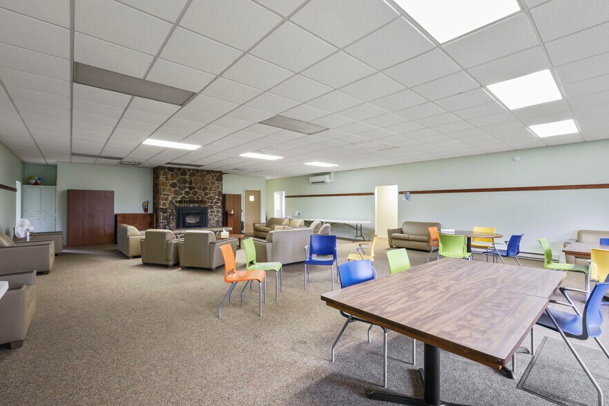 More Photos Of 5734 Durbin Rd, Bellville Specialty For Sale