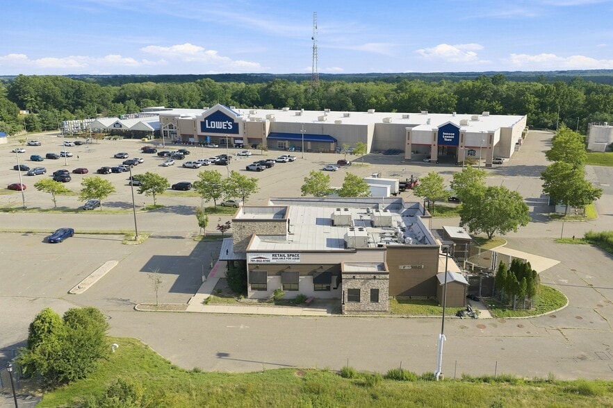 Primary Photo Of 726 W Center St, West Bridgewater Restaurant For Lease