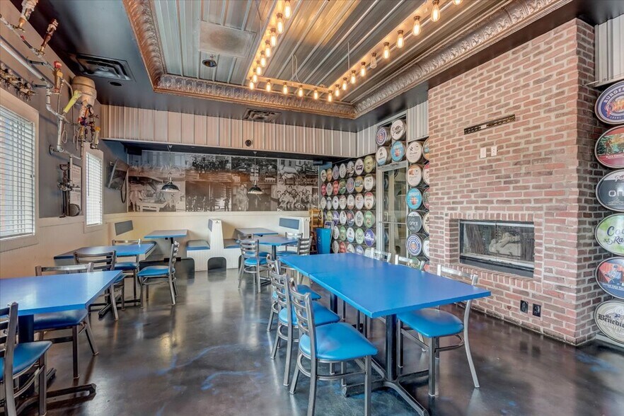 More Photos Of 10950 W Good Hope Rd, Milwaukee Restaurant For Sale
