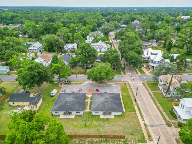 More Photos Of 402 E Evans St, Bainbridge Apartments For Sale