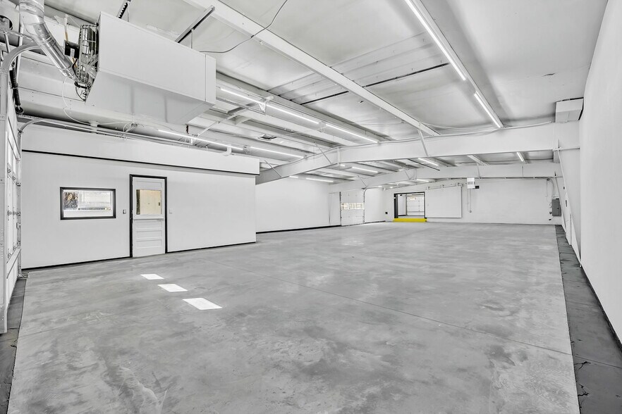 More Photos Of 624 S 29th St, Colorado Springs Light Manufacturing For Lease