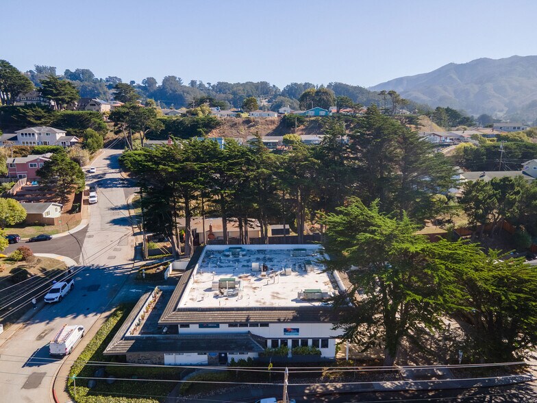 More Photos Of 667-669 Crespi Dr, Pacifica Medical For Sale