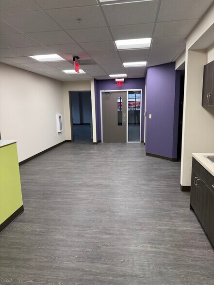 More Photos Of 1458-A N Lee Trevino Dr, El Paso Healthcare For Sale