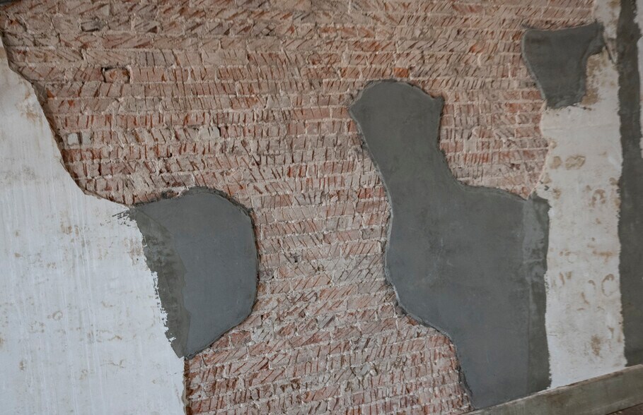 More Photos Of 104 E Alamo St, Brenham Storefront Retail Residential For Sale