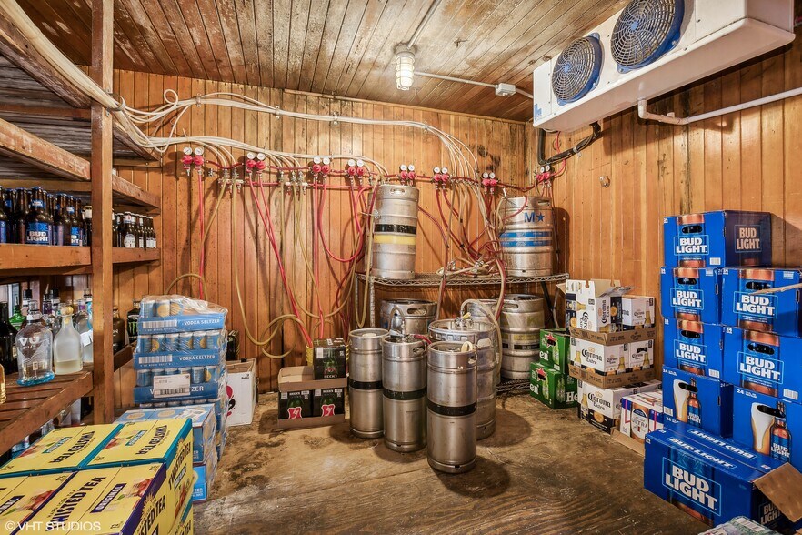 More Photos Of 10638 S Western Ave, Chicago Storefront For Sale