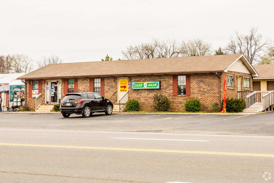 More Photos Of 461 N Broadway, Portland Freestanding For Sale