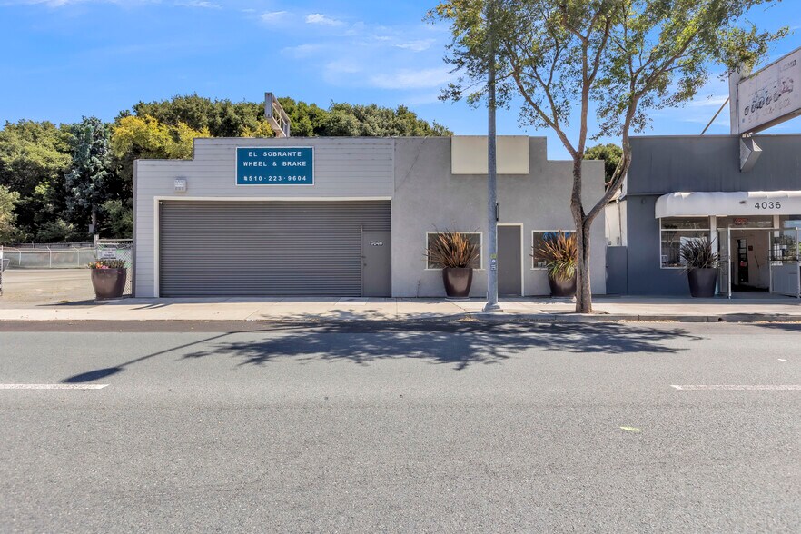 Primary Photo Of 4040 San Pablo Dam Rd, El Sobrante General Retail For Sale