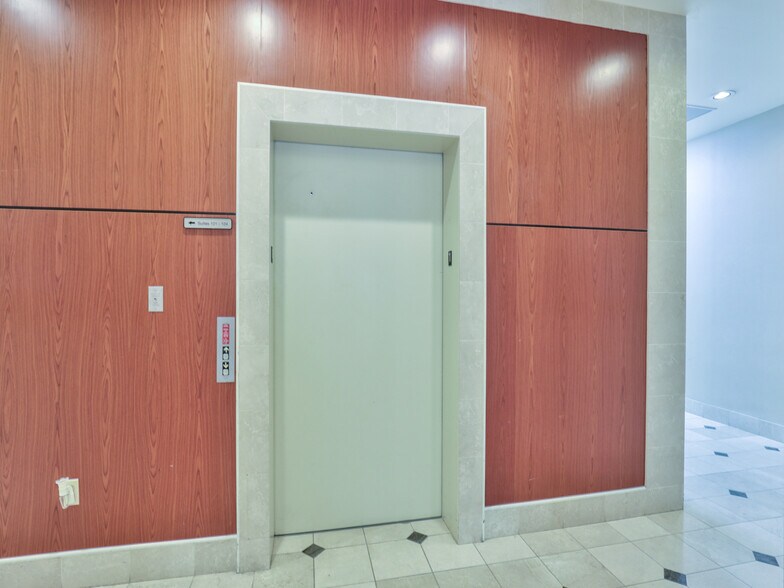 More Photos Of 2252 Killearn Center Blvd, Tallahassee Office For Lease