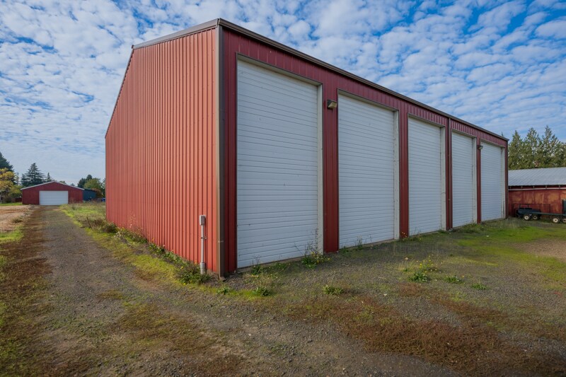 More Photos Of 6494 Windsor Island Rd N, Keizer Manufacturing For Lease