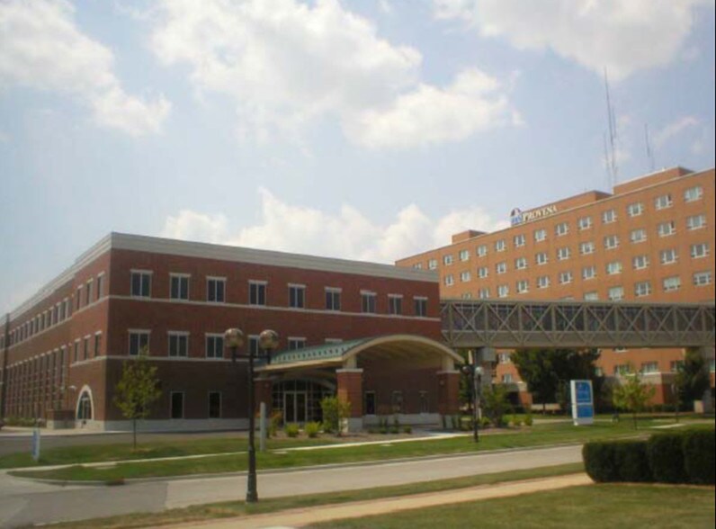 More Photos Of 1405 W Park St, Urbana Medical For Lease