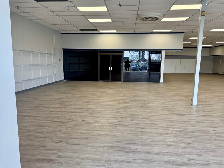 More Photos Of 4805-4825 Salem Ave, Dayton Unknown For Lease