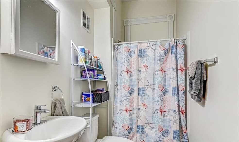 More Photos Of 1313 Whitaker St, Savannah Apartments For Sale