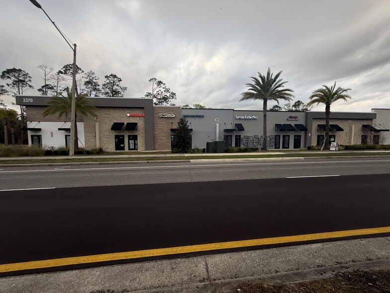 More Photos Of 3370 Rouse Rd, Orlando Storefront For Sale