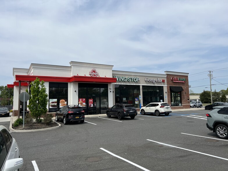 More Photos Of 1707-1759 Middle Country Rd, Centereach Unknown For Lease
