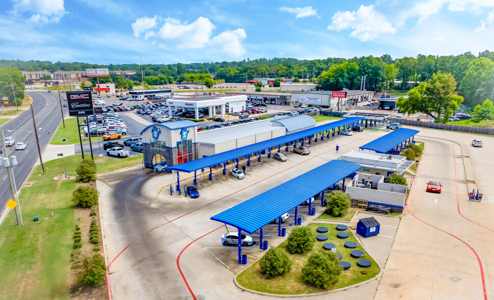 Primary Photo Of 330 N Spur 63, Longview Carwash For Sale