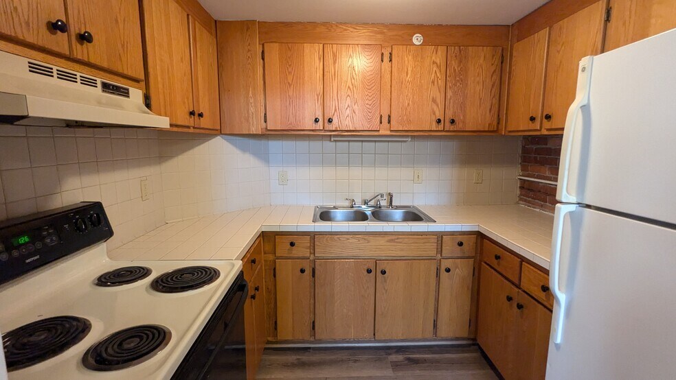 More Photos Of 47, 53-55 Congress Street, Troy General Retail For Sale