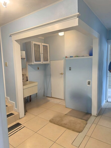 More Photos Of 18133 US Highway 41, Spring Hill Office Residential For Sale